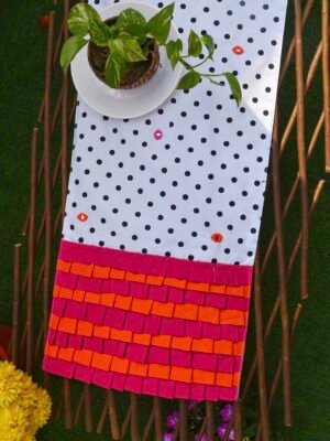 bnw polka table runner 1