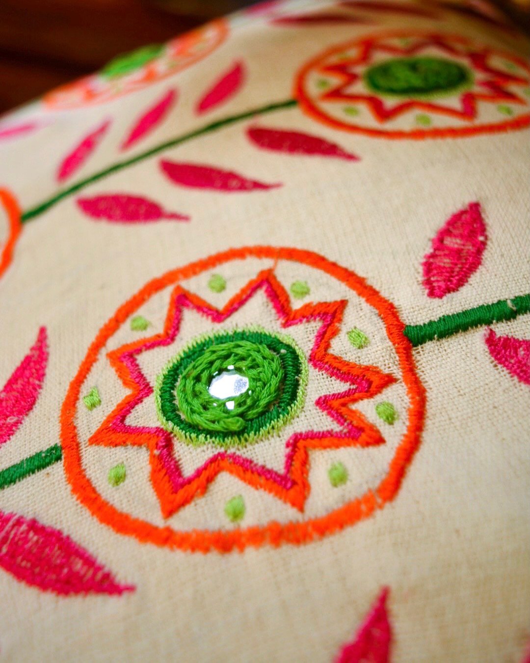 Phulwari cushion - Image 3