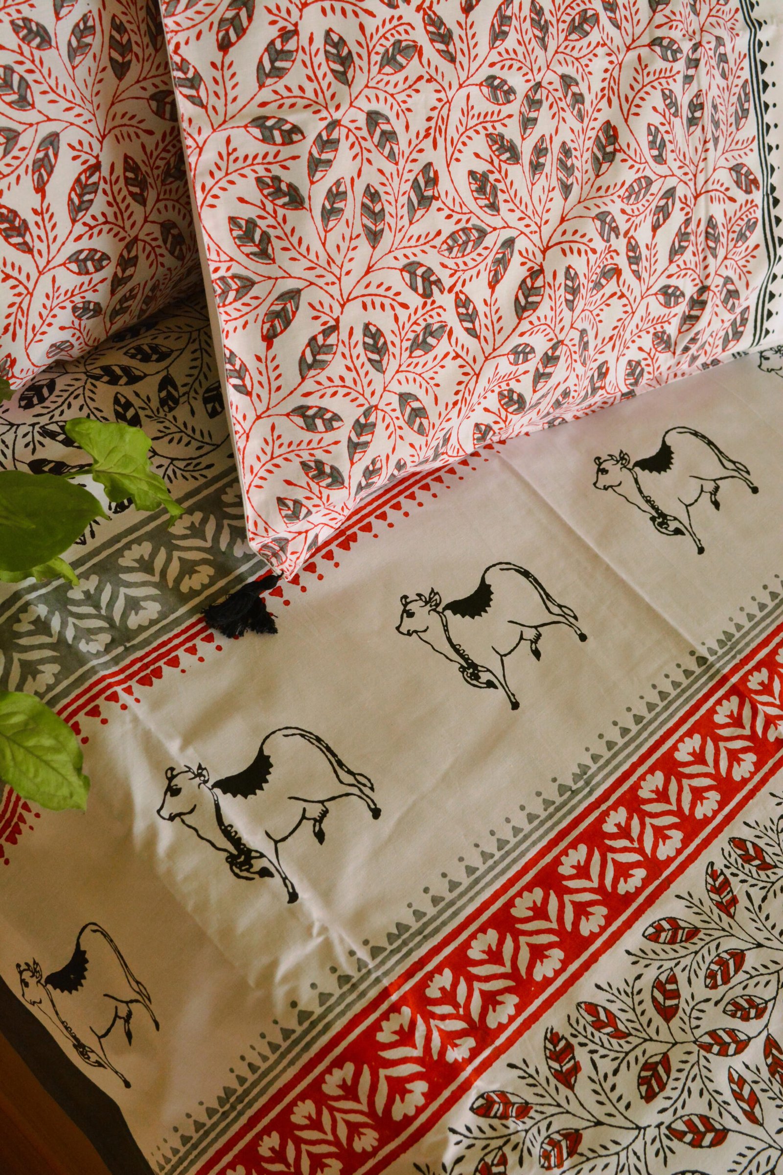 Pichwai Cow Bedsheet Set - Image 6