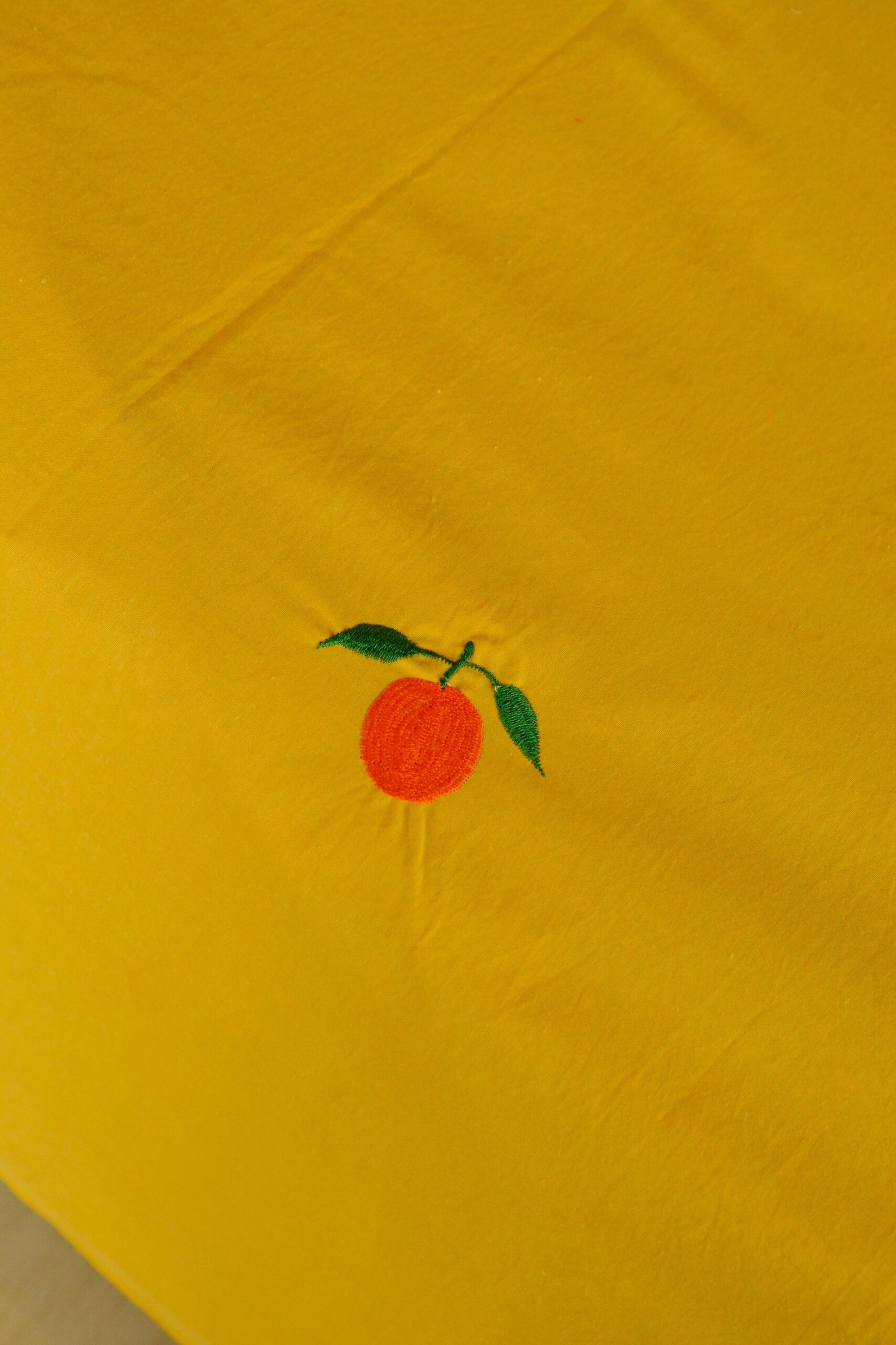 Santra Bedsheet Set - Image 3